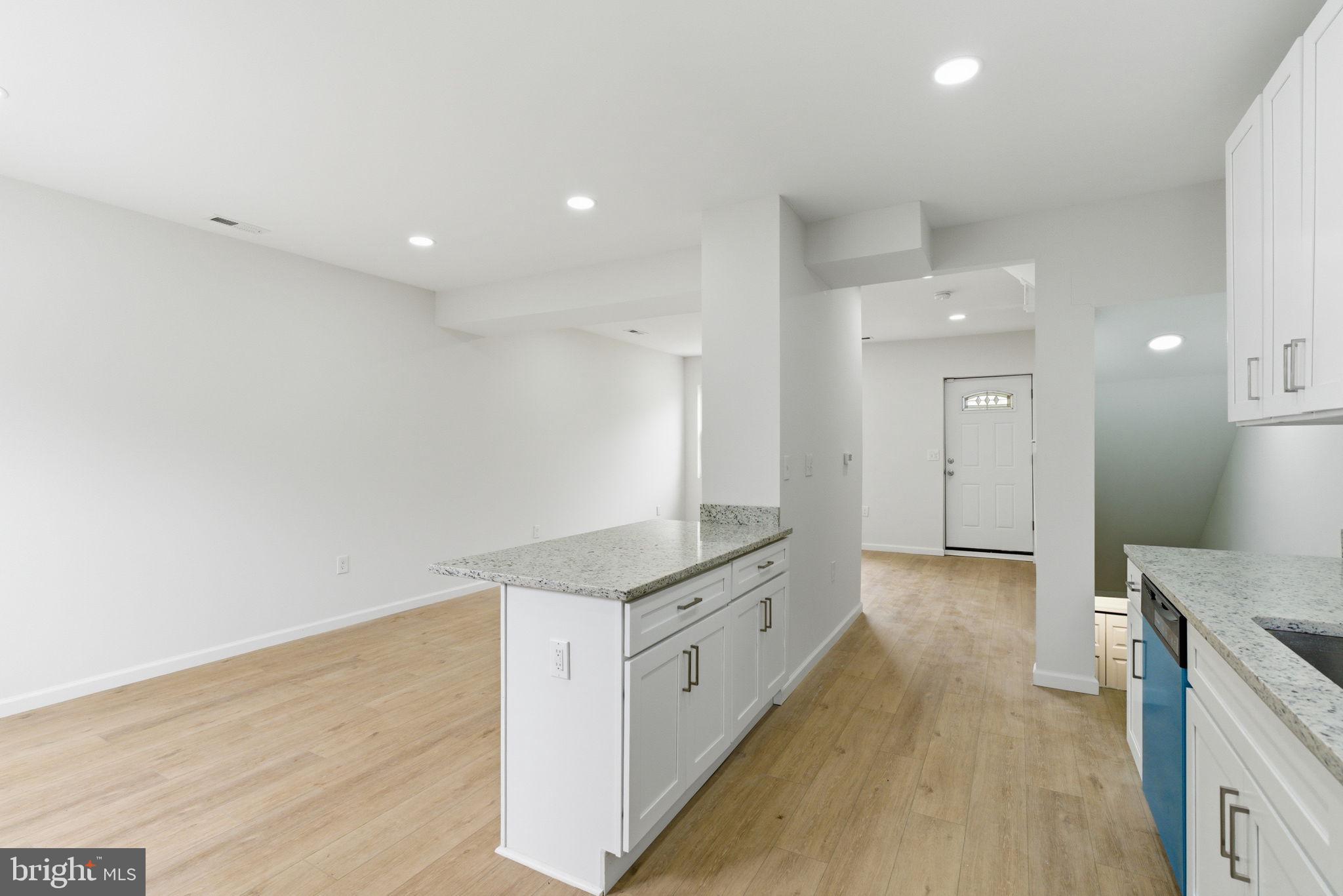 GREENSPRING - Residential