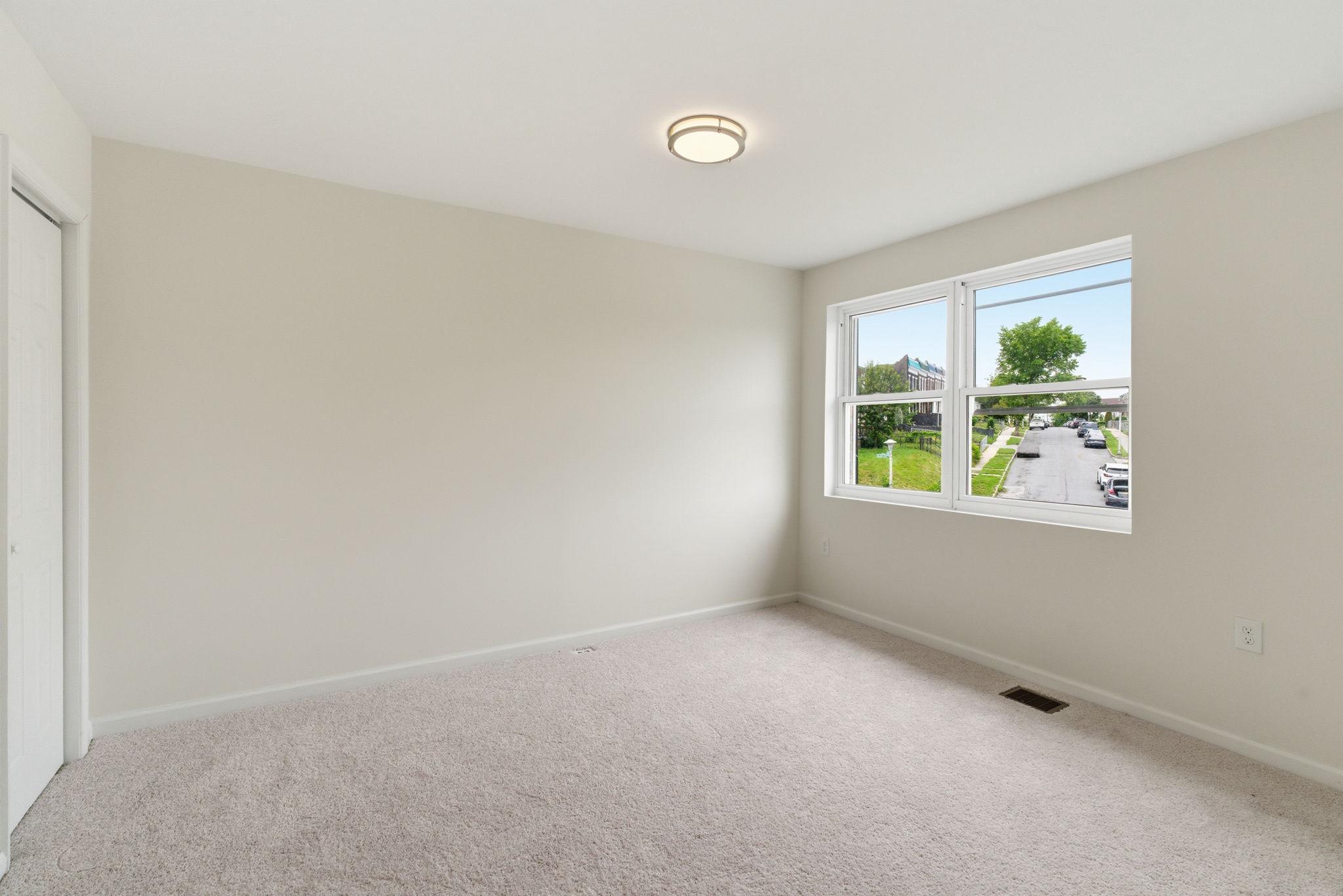 GREENSPRING - Residential