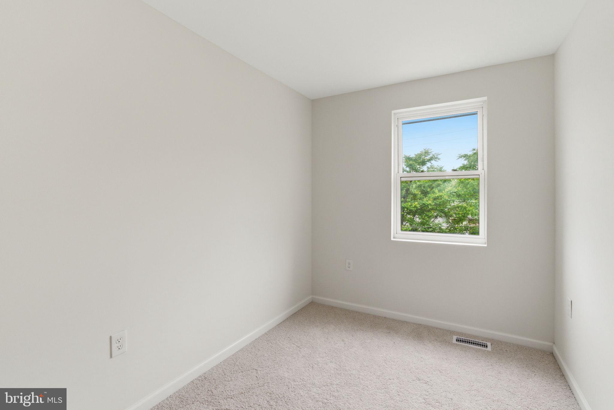 GREENSPRING - Residential