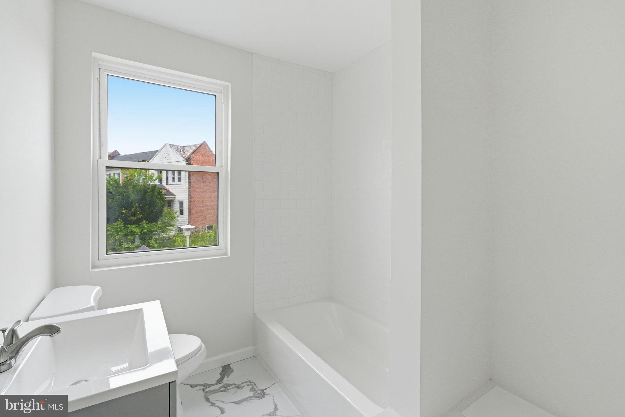 GREENSPRING - Residential