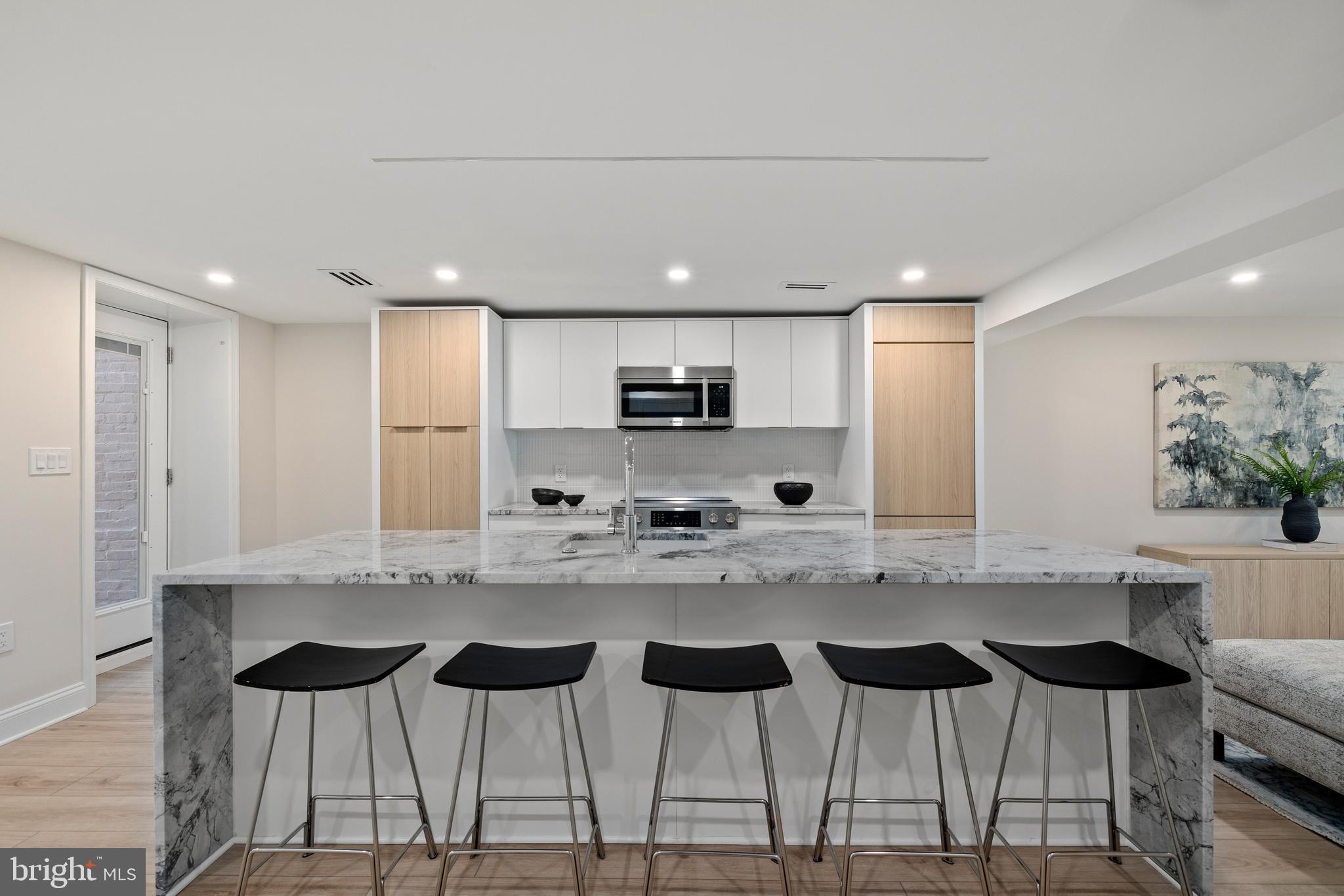 WOODLEY PARK - Residential