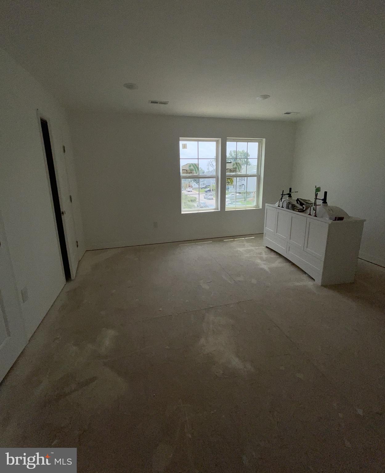 NEW NORTHWOOD - Residential