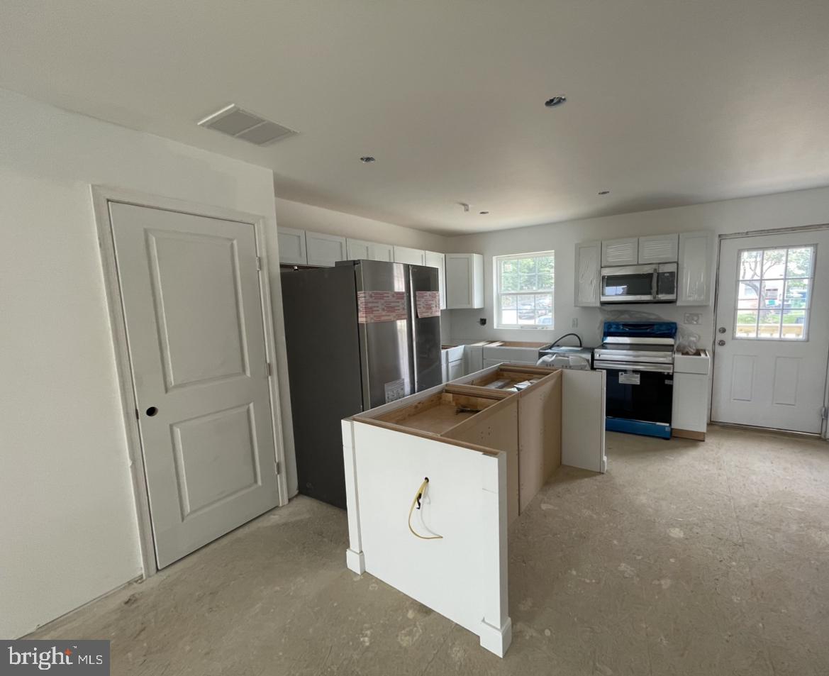 NEW NORTHWOOD - Residential