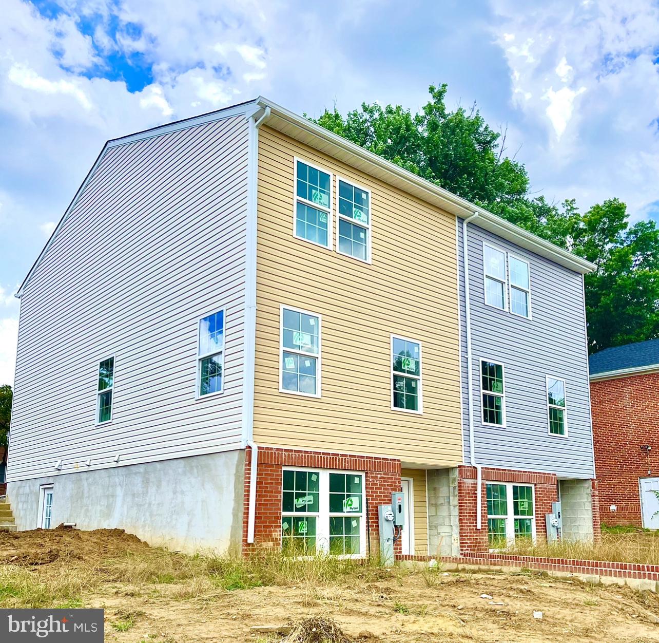 NEW NORTHWOOD - Residential