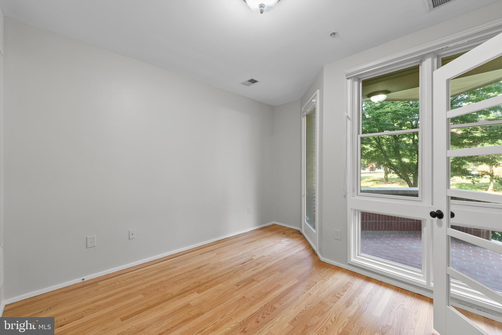 BROMPTONS - Residential Lease