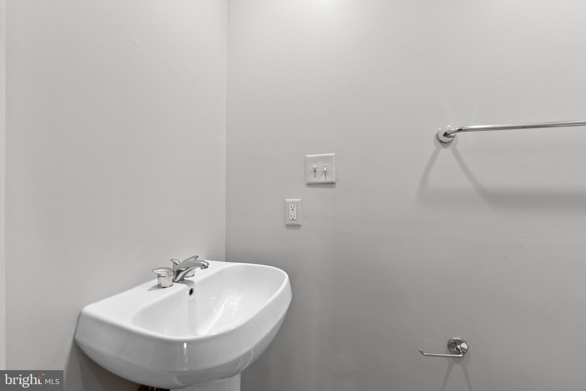 BROMPTONS - Residential Lease