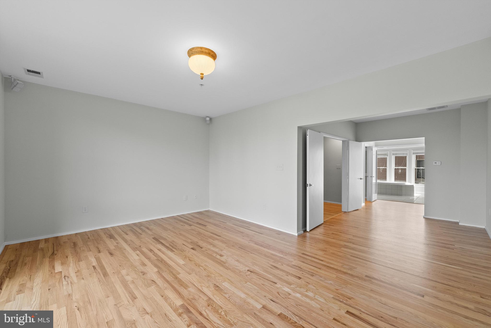 BROMPTONS - Residential Lease