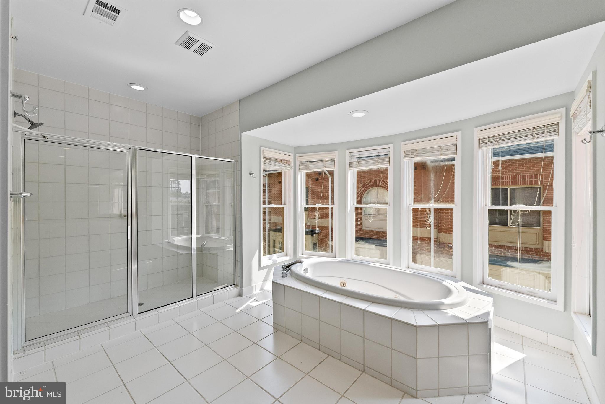 BROMPTONS - Residential Lease