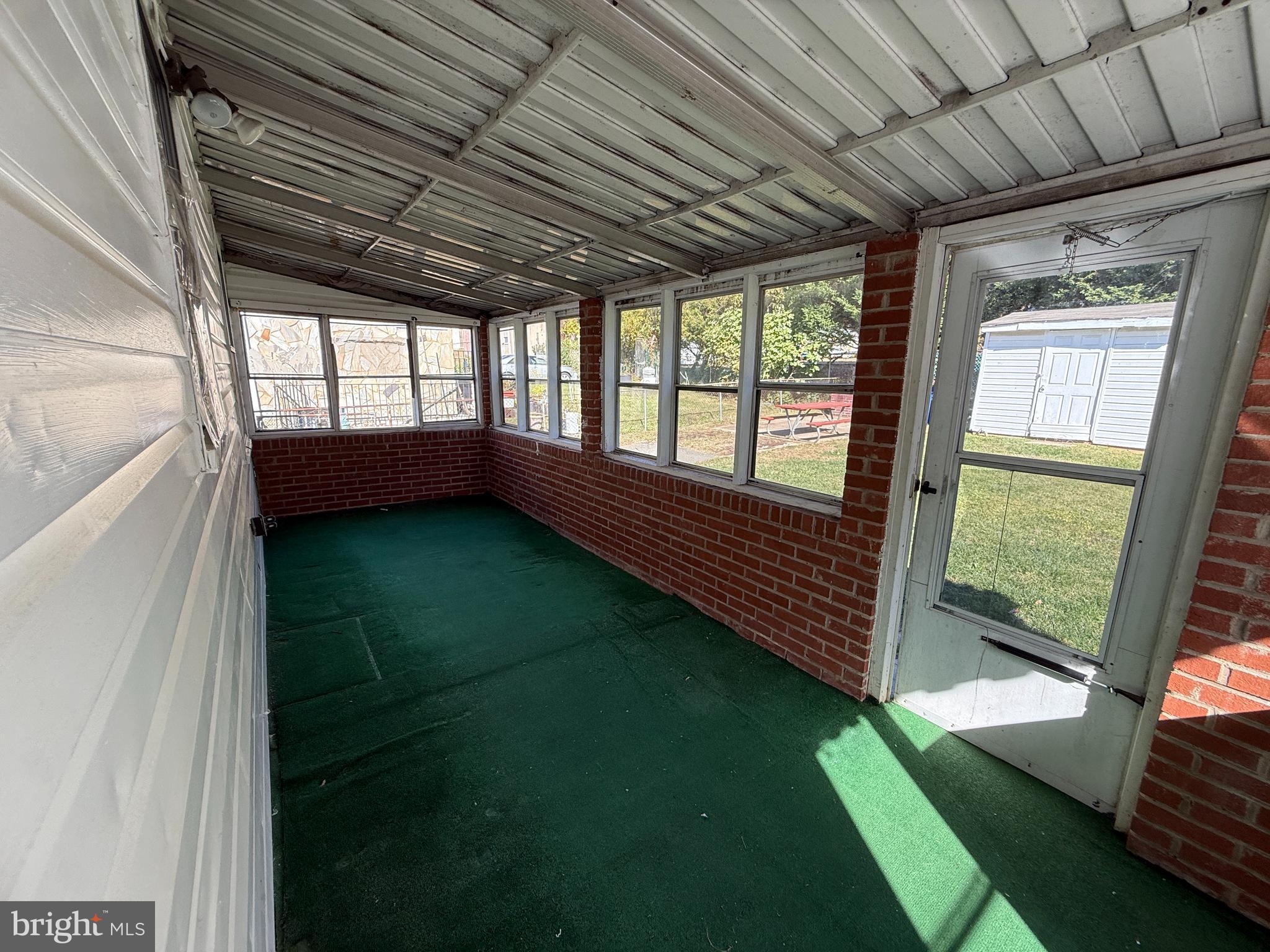 HIGHVIEW PARK - Residential