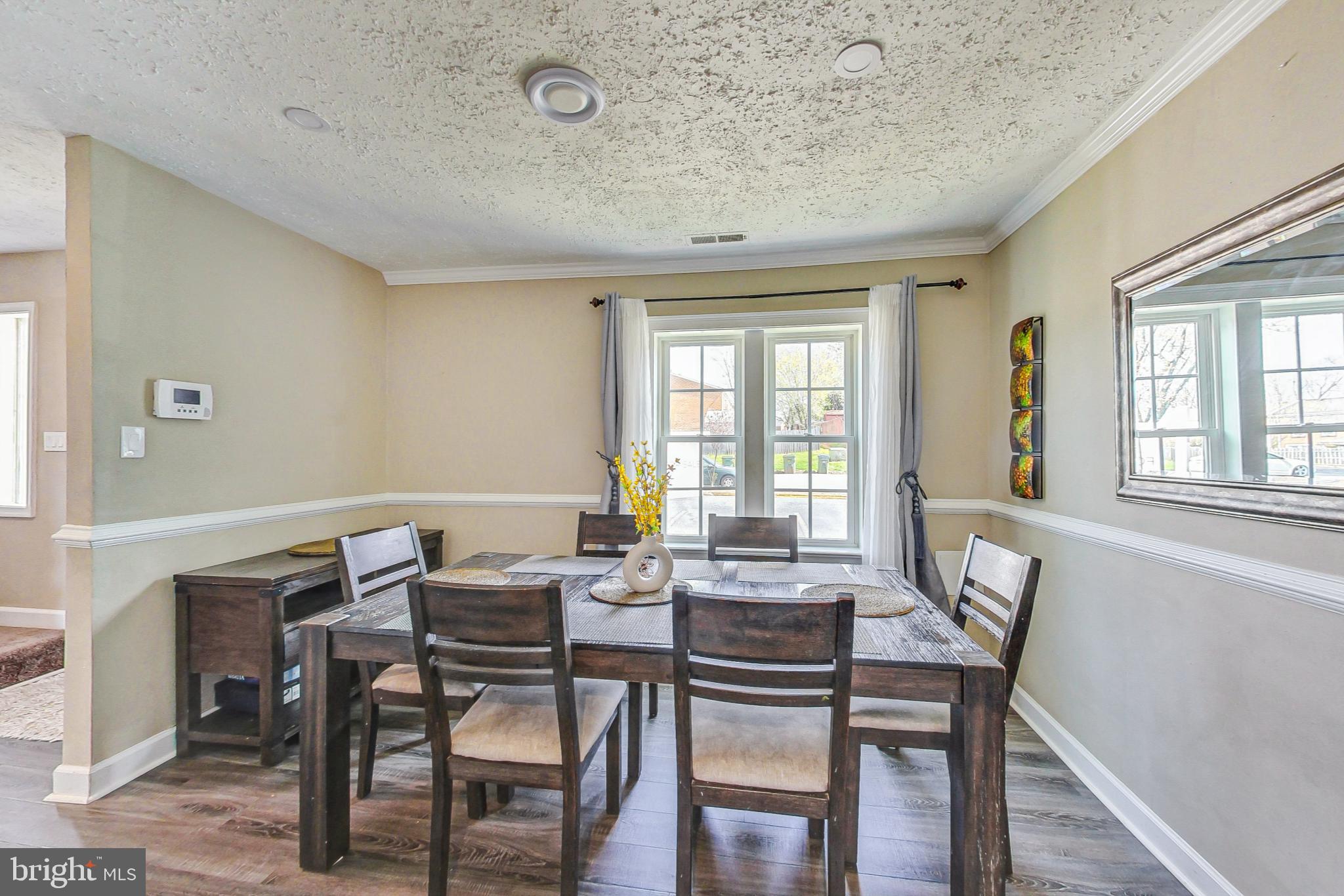 STAFFORD OAKS - Residential