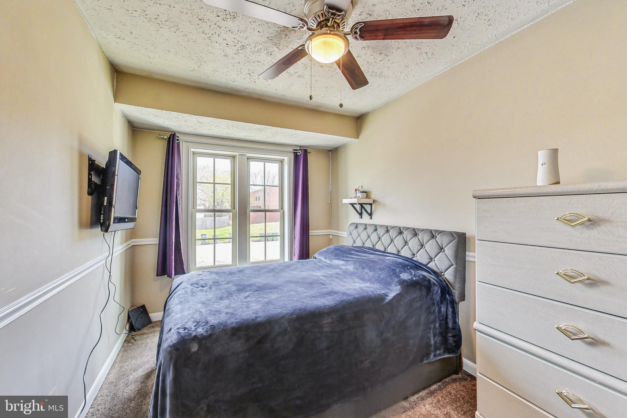 STAFFORD OAKS - Residential