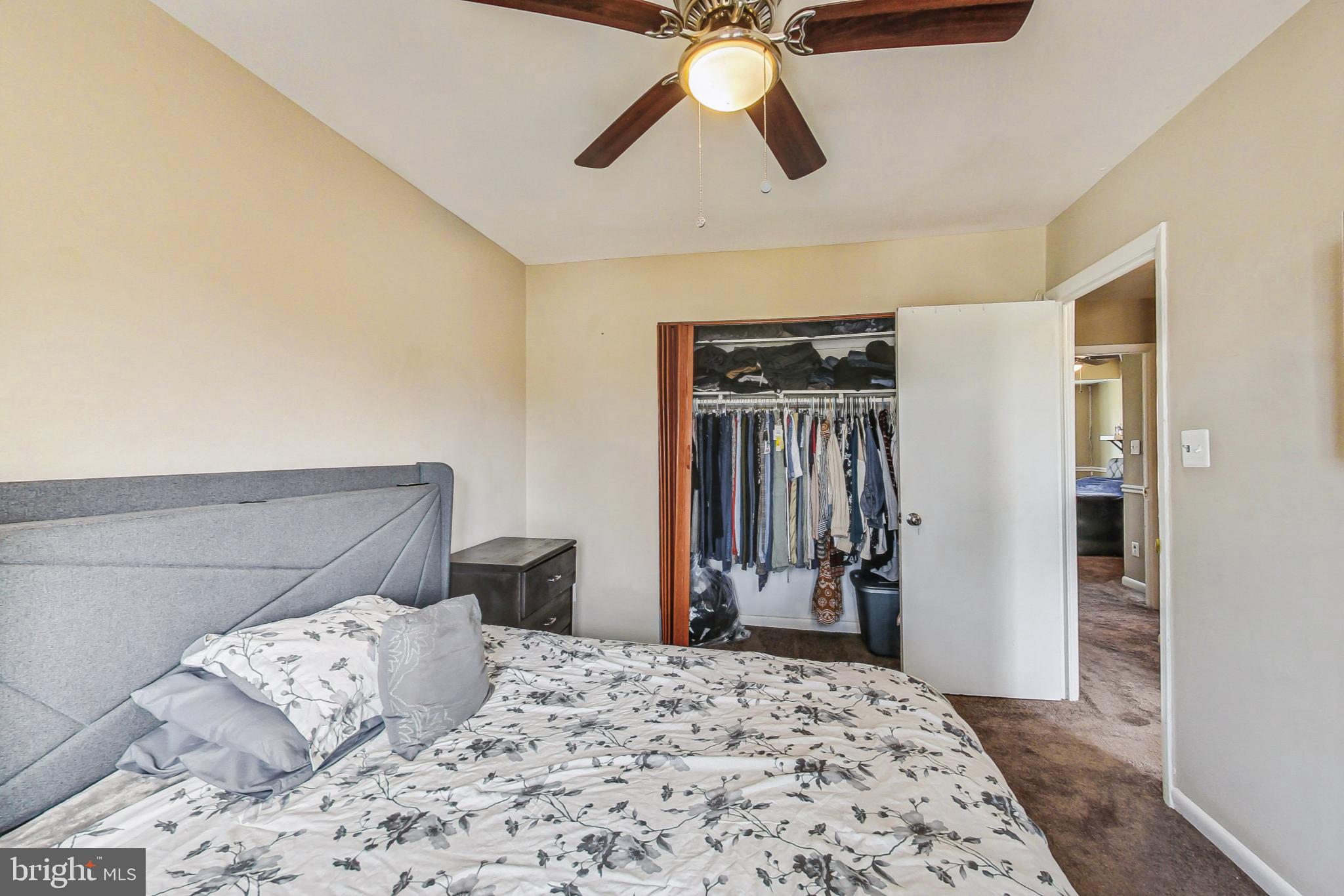 STAFFORD OAKS - Residential