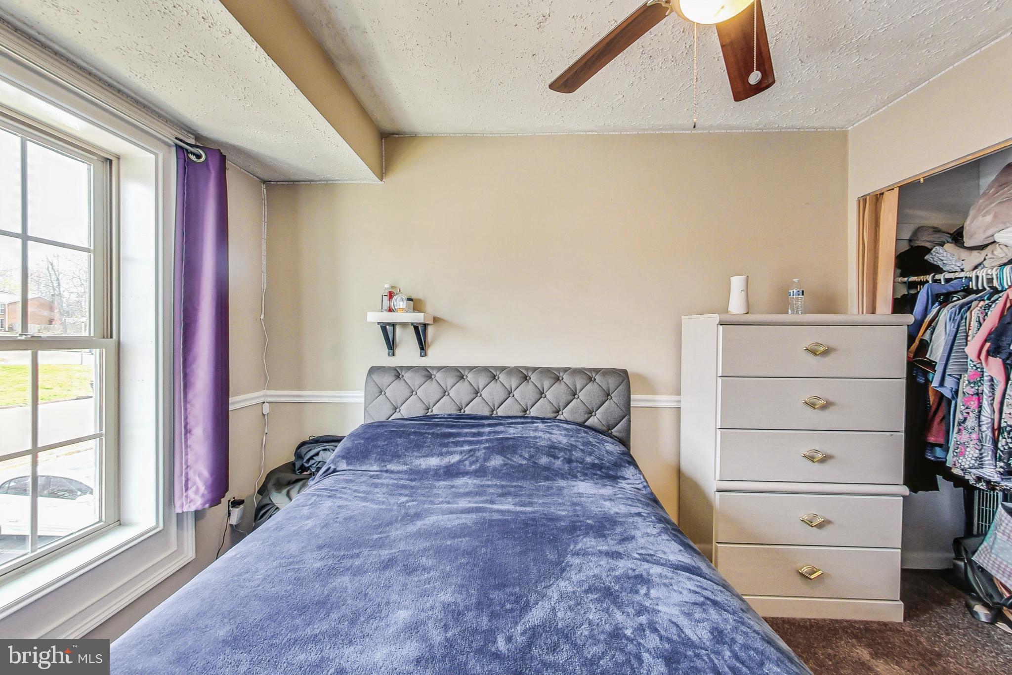 STAFFORD OAKS - Residential