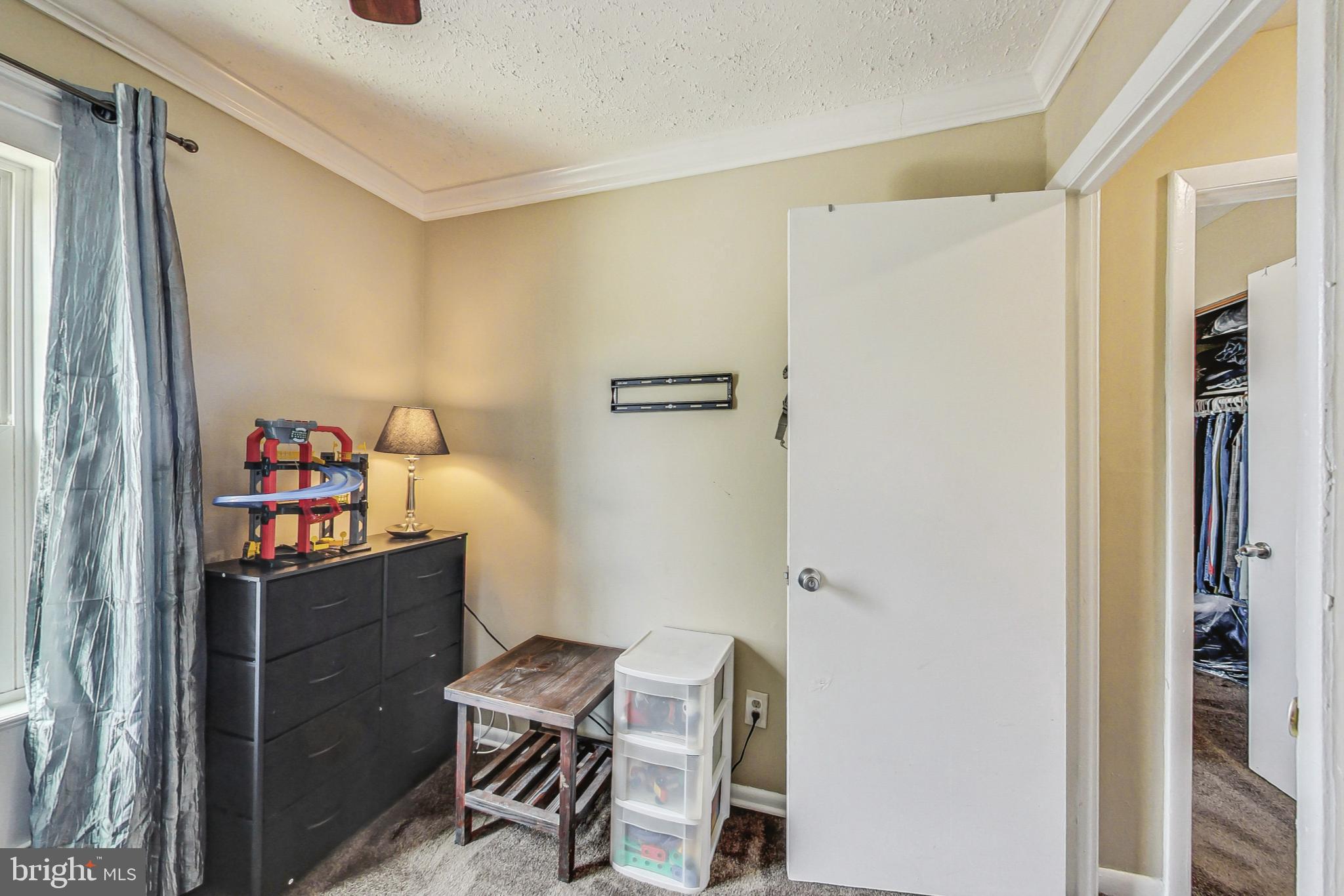 STAFFORD OAKS - Residential