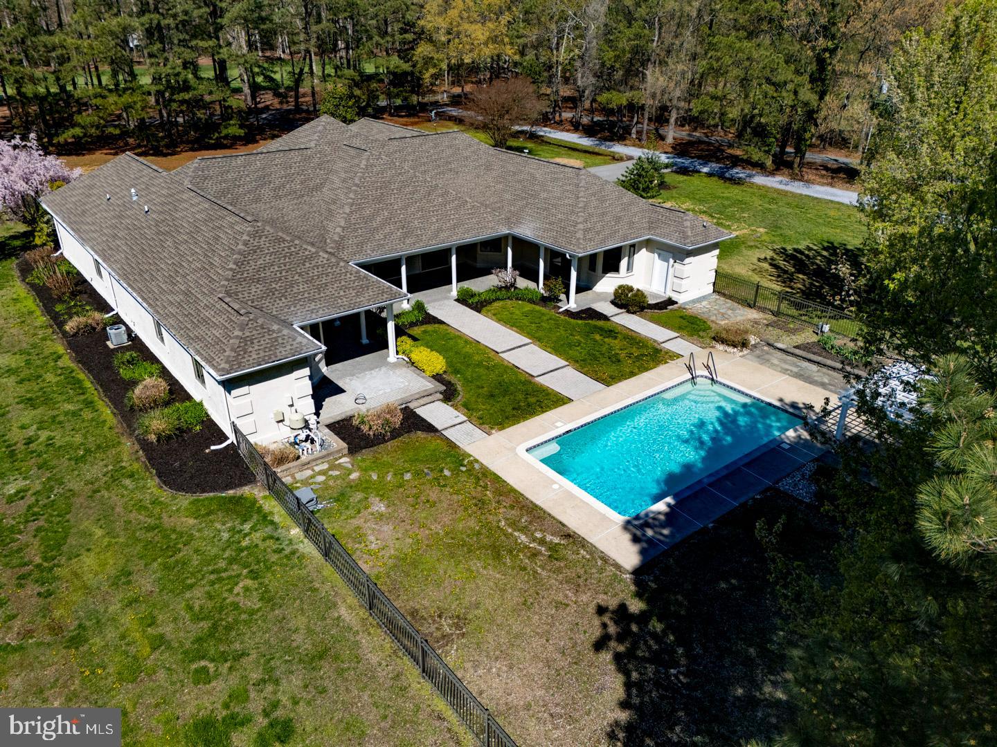 9171 DEEPWATER POINT RD