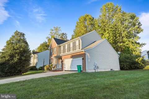 Photo of 9716 Penguin Place, UPPER MARLBORO, MD 20772 (MLS # MDPG2179852)