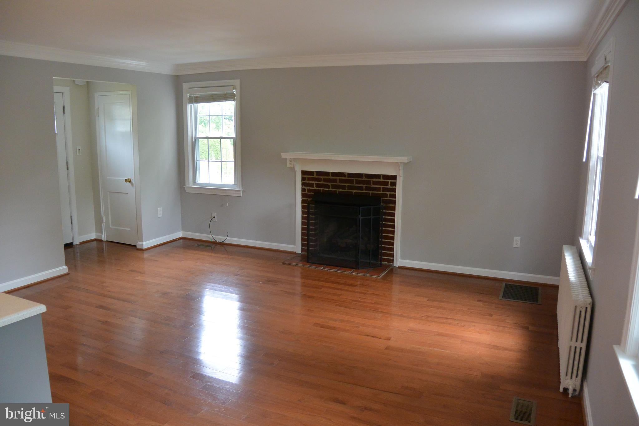 CLAREMONT - Residential Lease