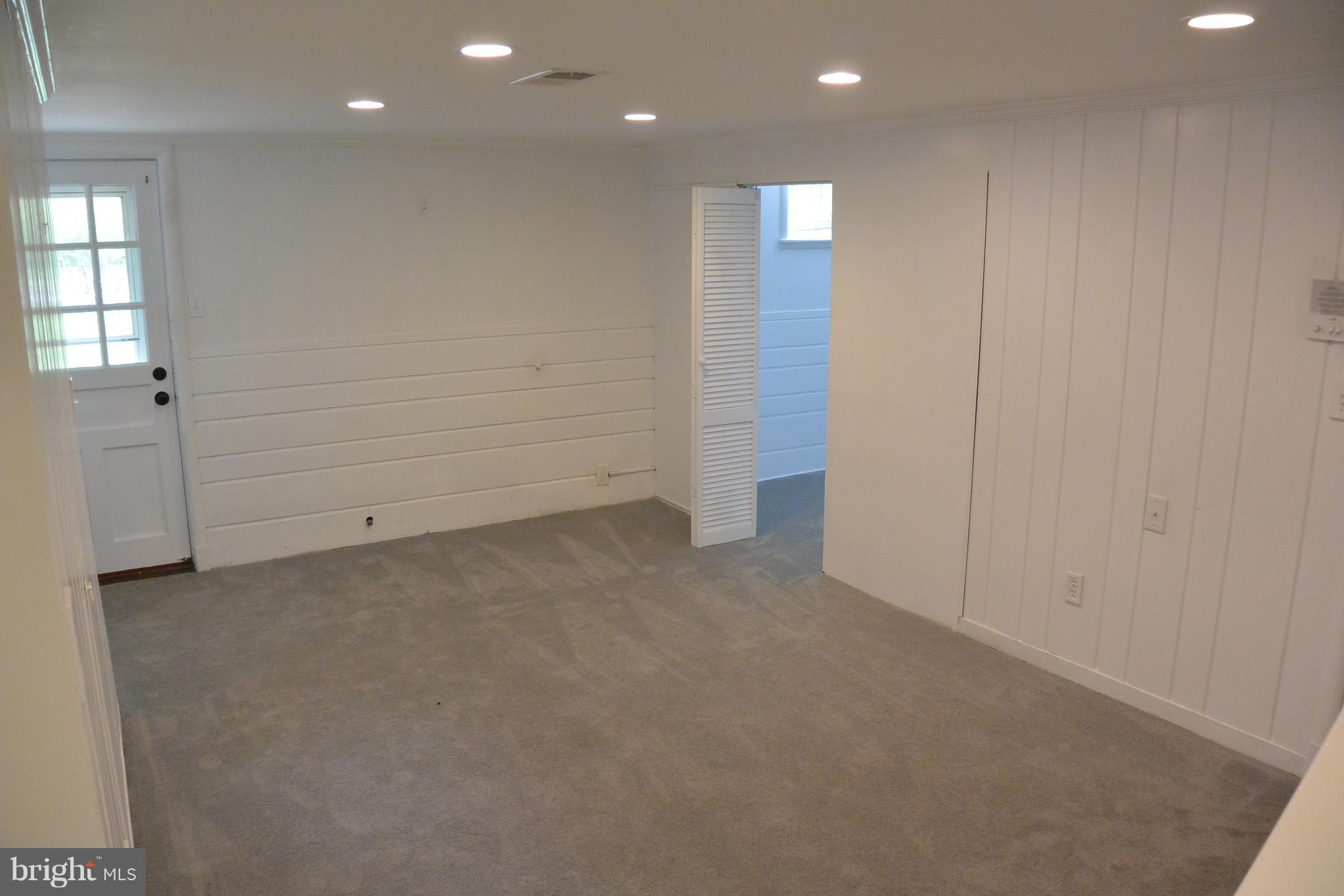 CLAREMONT - Residential Lease