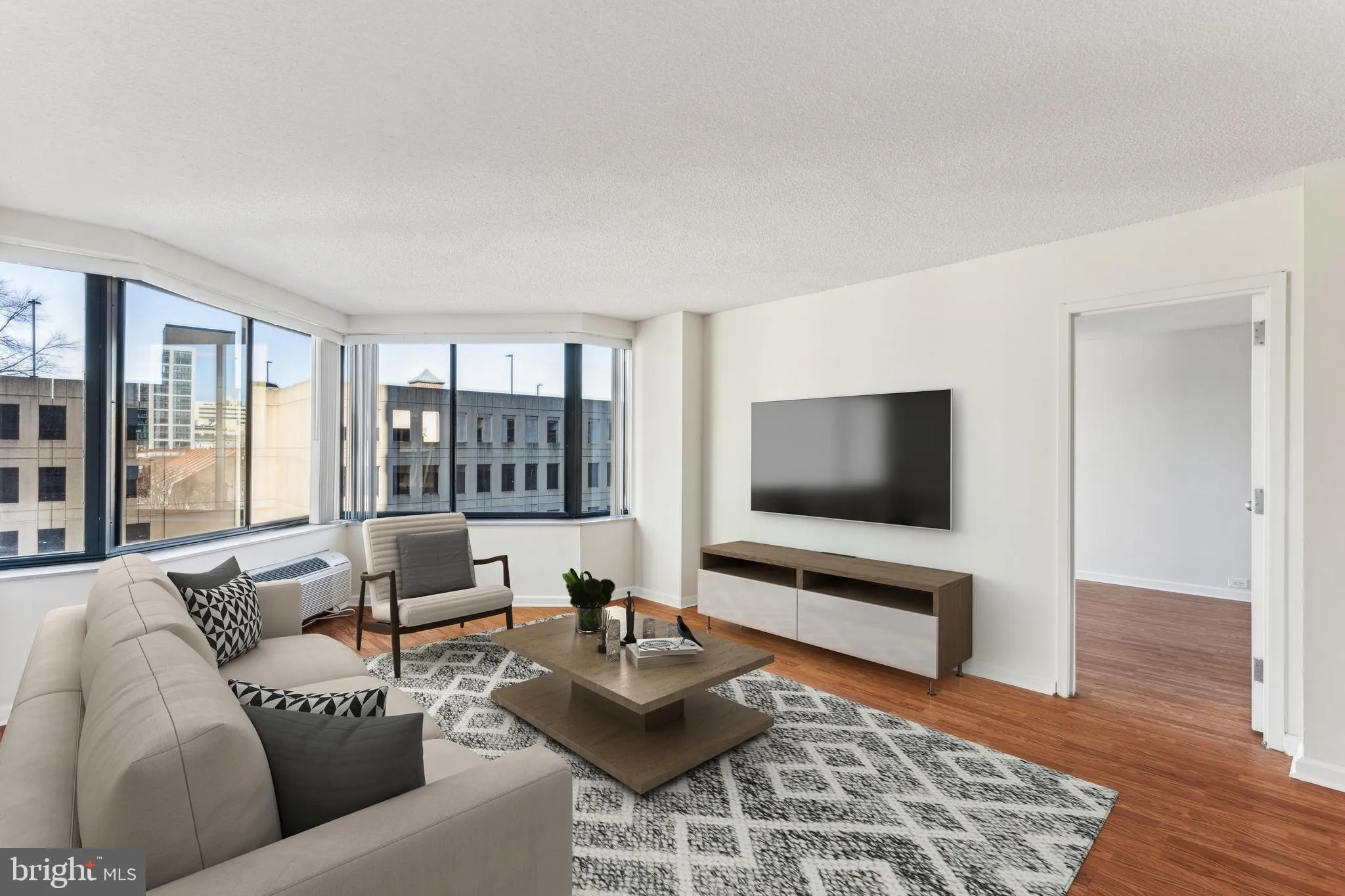 Philadelphia, Pennsylvania 19130, United States, 1 Bedroom Bedrooms, ,1 BathroomBathrooms,Residential,Active,82021