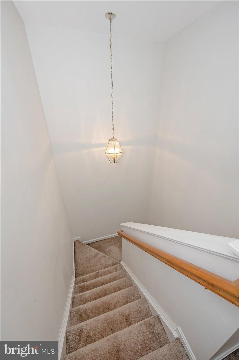 WELLINGTON TRACE - Residential