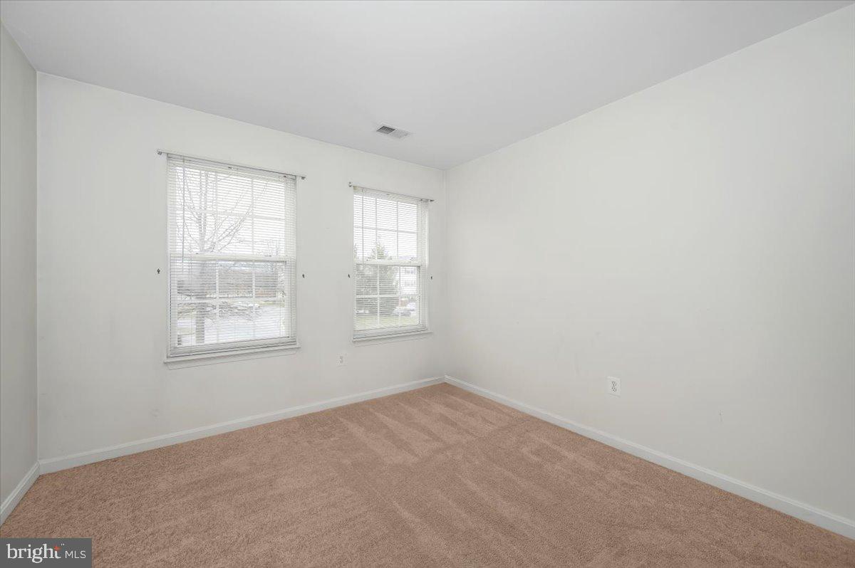 WELLINGTON TRACE - Residential