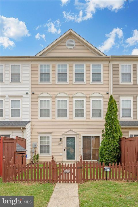 Townhouse For Sale - 4946 Whitney Terrace<br/> Frederick County, FREDERICK, MD 21703