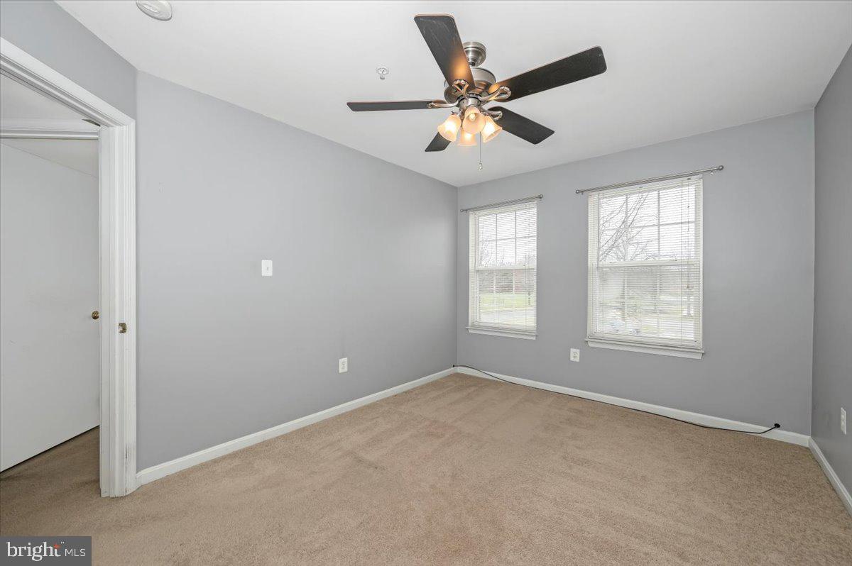 WELLINGTON TRACE - Residential