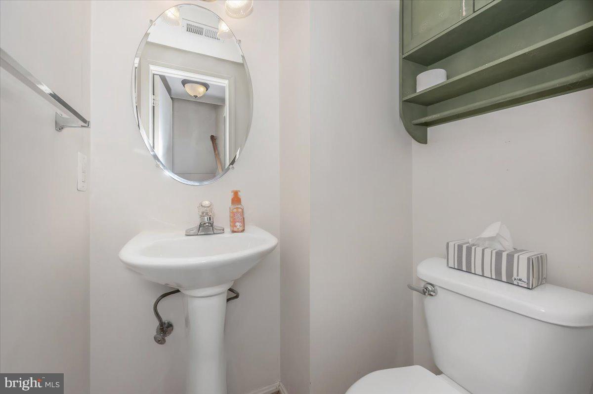 WELLINGTON TRACE - Residential