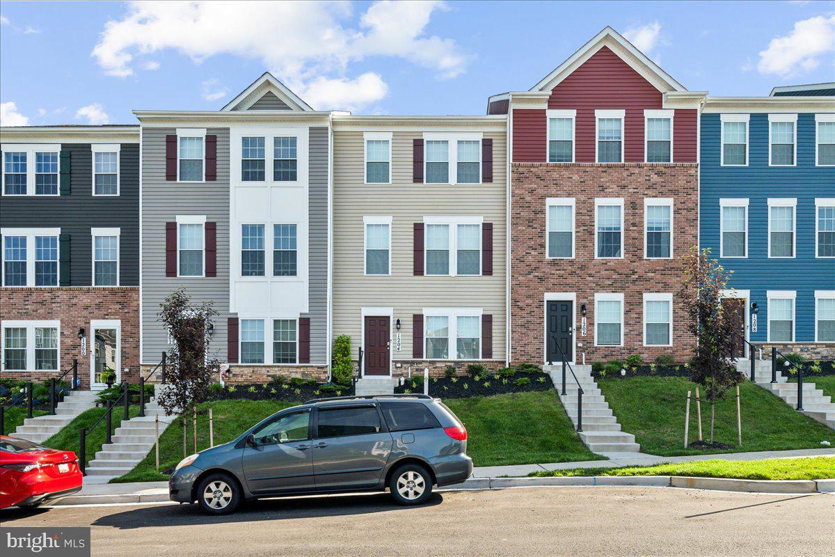 TUSCARORA CREEK - Residential