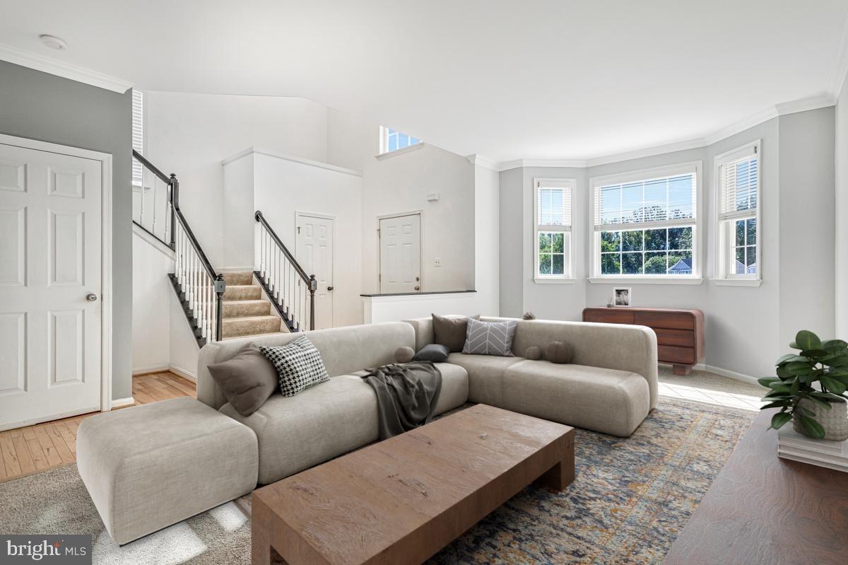 2311 ASHFORD LANE