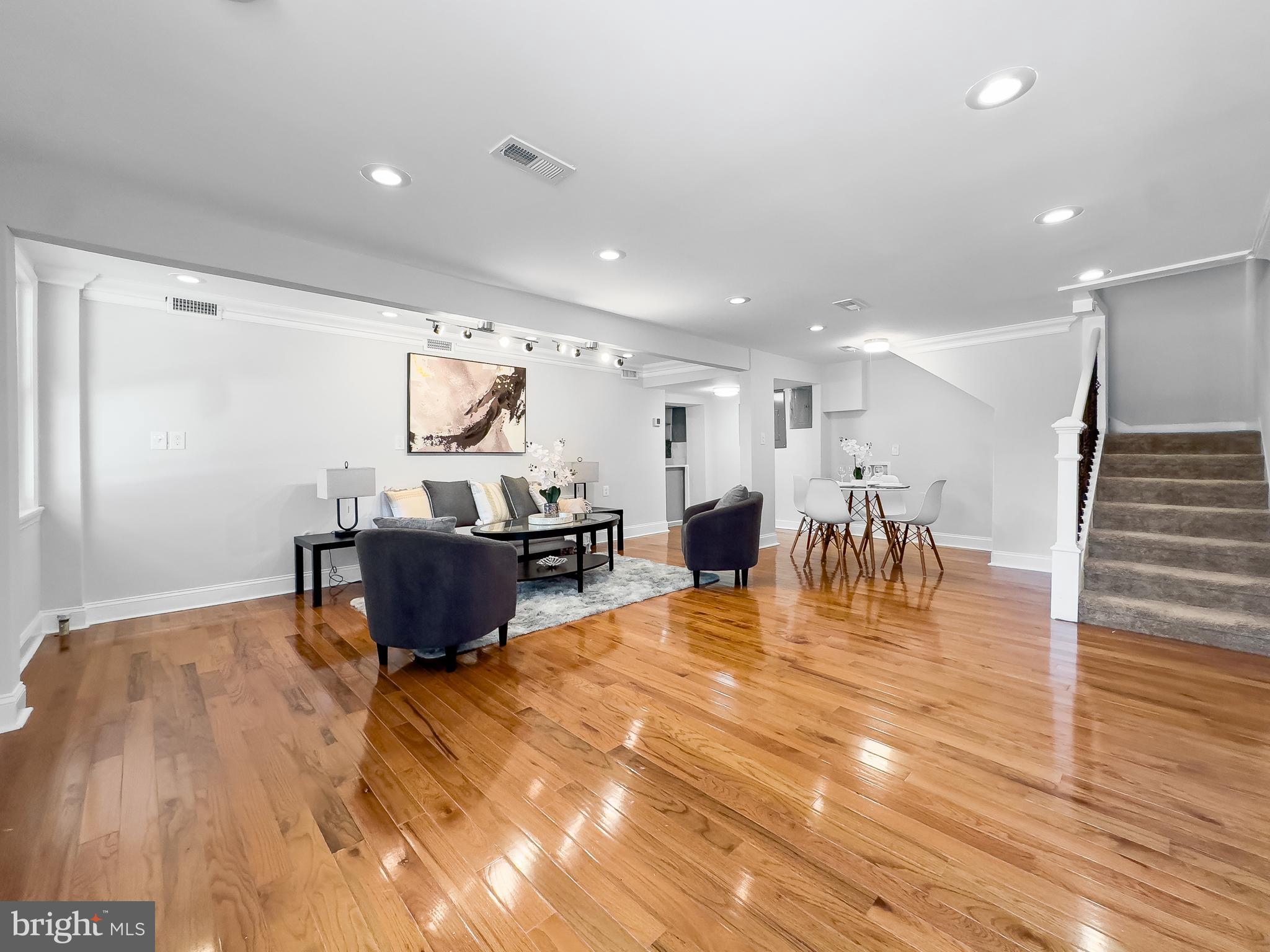 ARLINGTON - Residential Lease