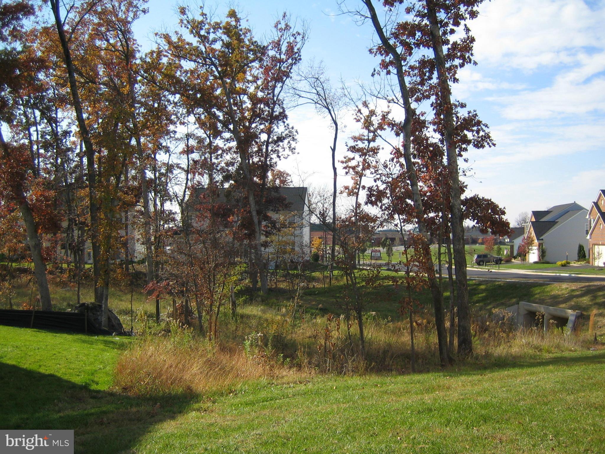 LANSDOWNE ON THE POTOMAC - Residential Lease