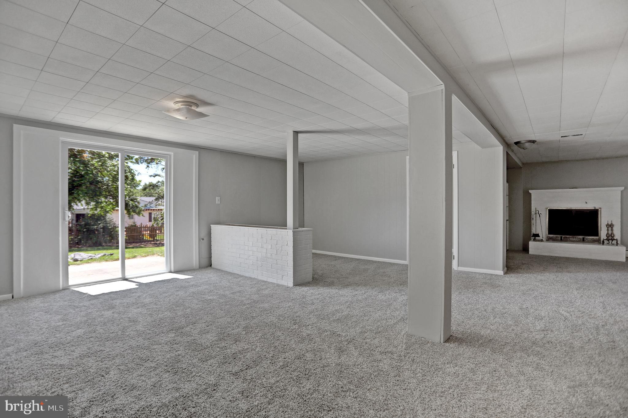 FOUNTAIN HILL - Residential