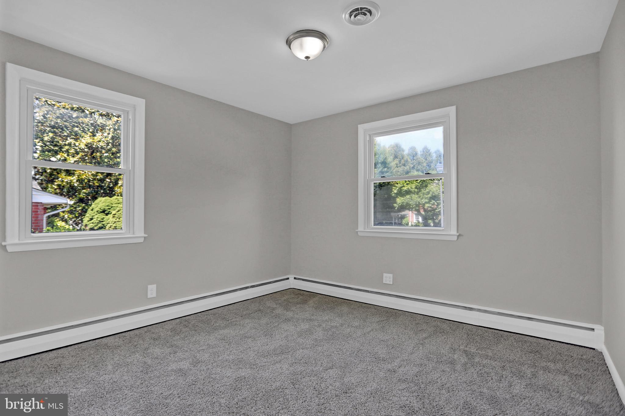 FOUNTAIN HILL - Residential