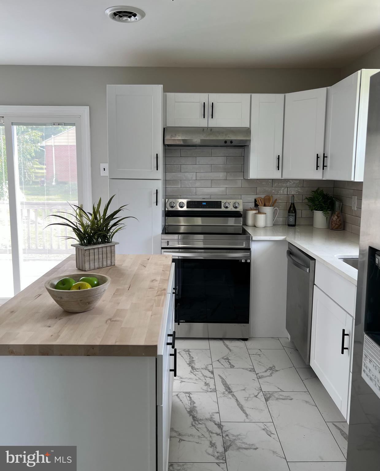 FOUNTAIN HILL - Residential