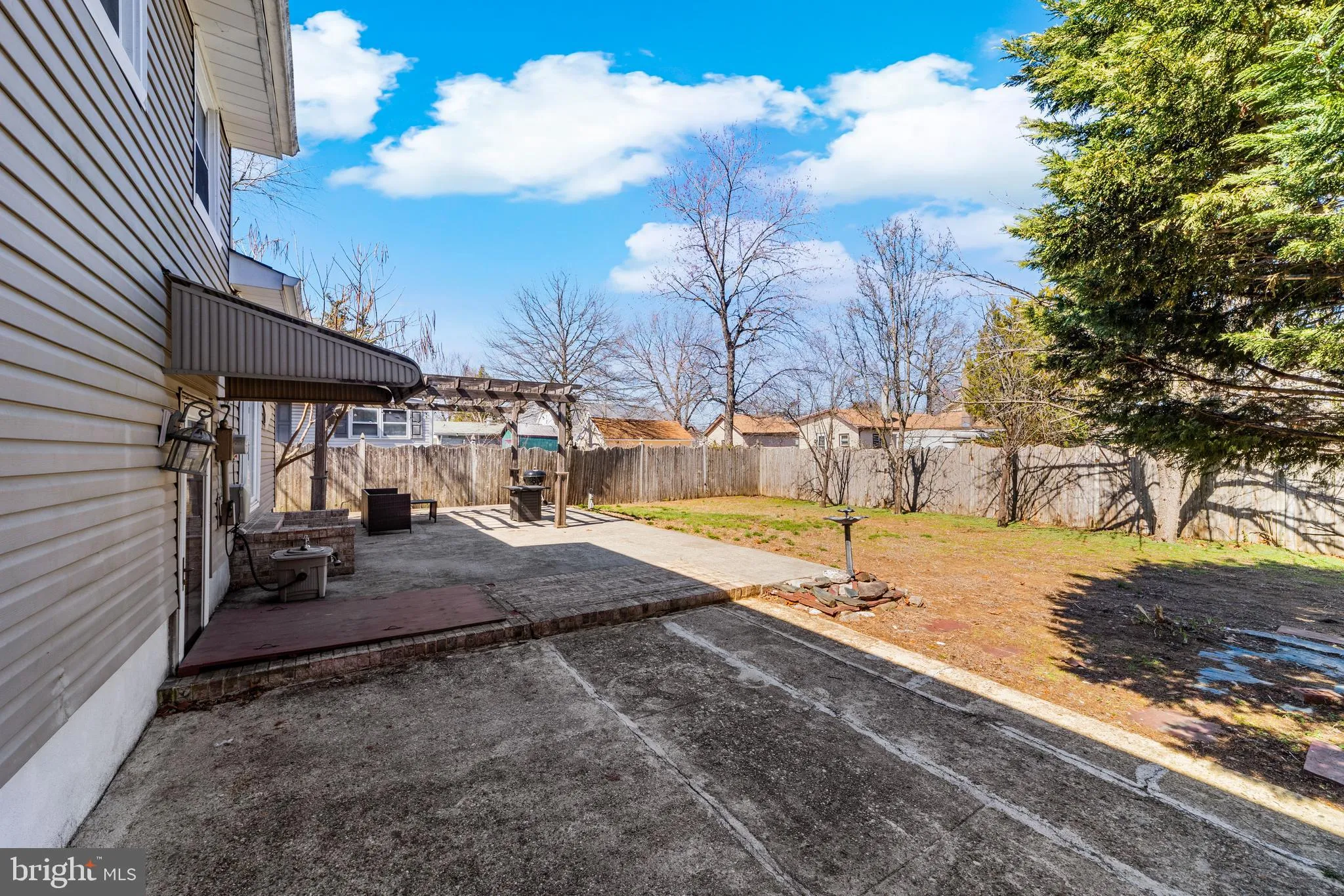 National Park, New Jersey 08063, United States, 4 Bedrooms Bedrooms, ,2 BathroomsBathrooms,Residential,Contingent,84162