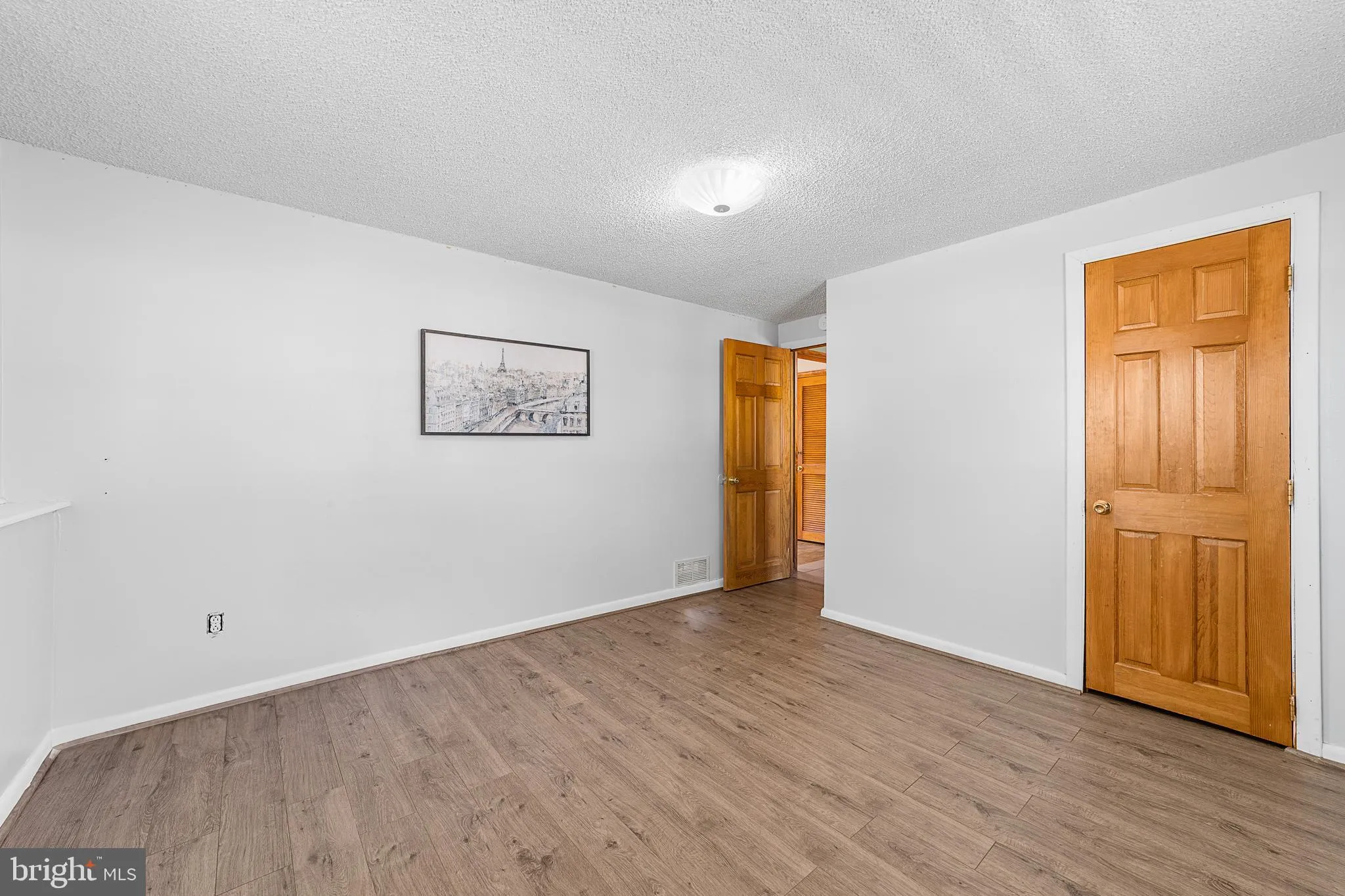 National Park, New Jersey 08063, United States, 4 Bedrooms Bedrooms, ,2 BathroomsBathrooms,Residential,Contingent,84162