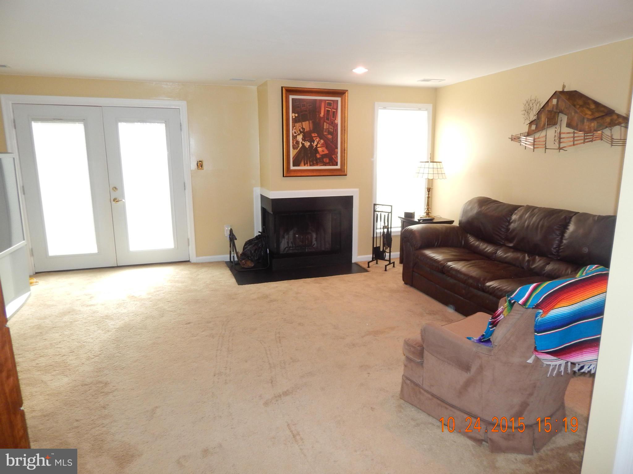 VALLEY STREAM ESTATES - Residential