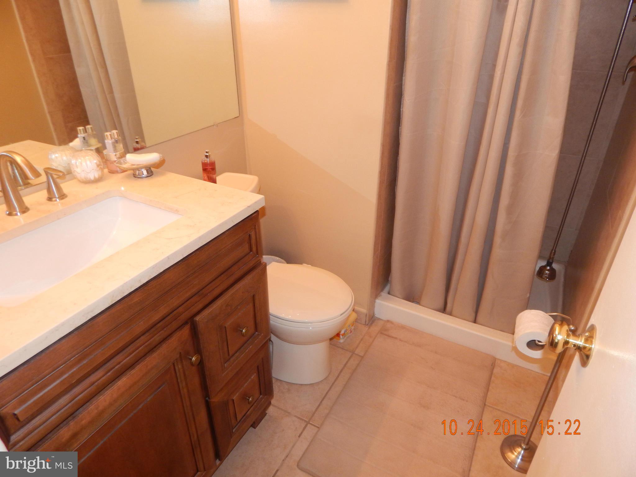 VALLEY STREAM ESTATES - Residential