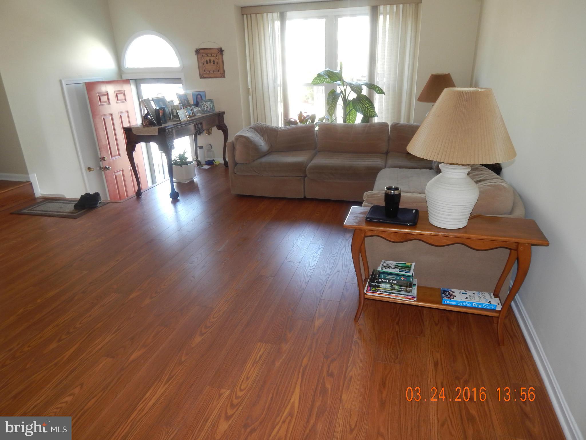 VALLEY STREAM ESTATES - Residential