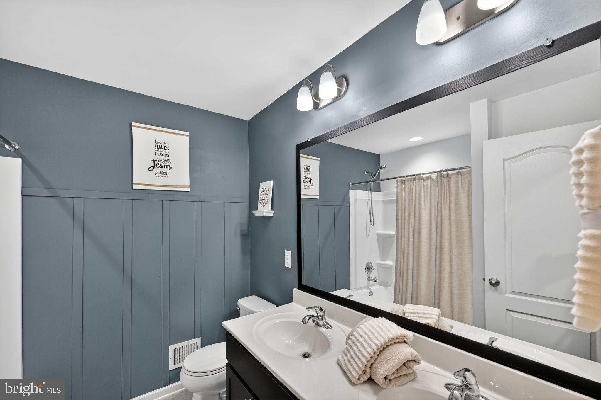 WESTFIELDS - Residential