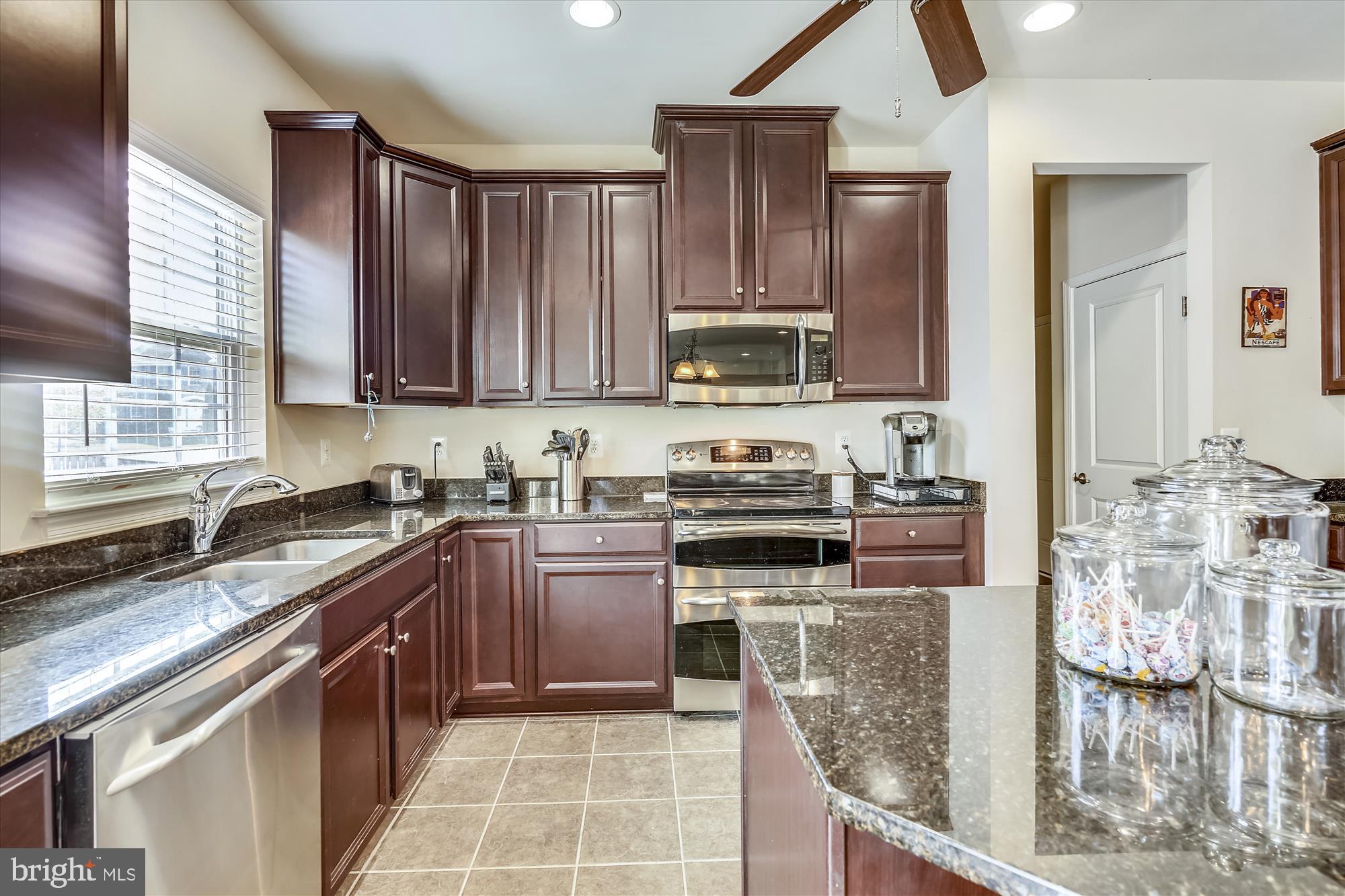 LAWYERS HILL - Residential