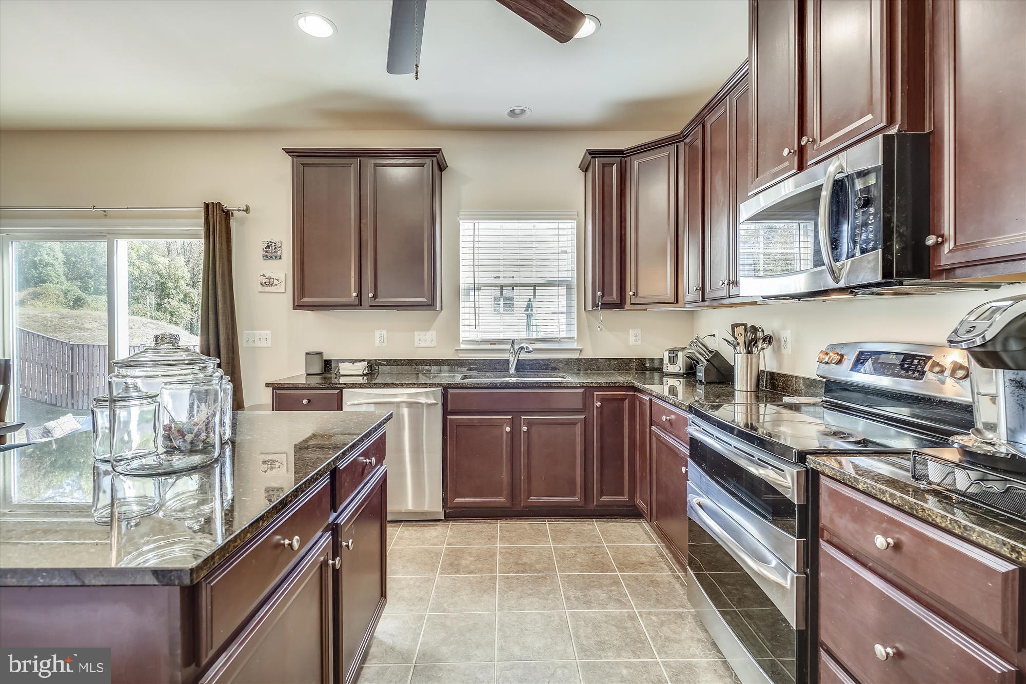 LAWYERS HILL - Residential