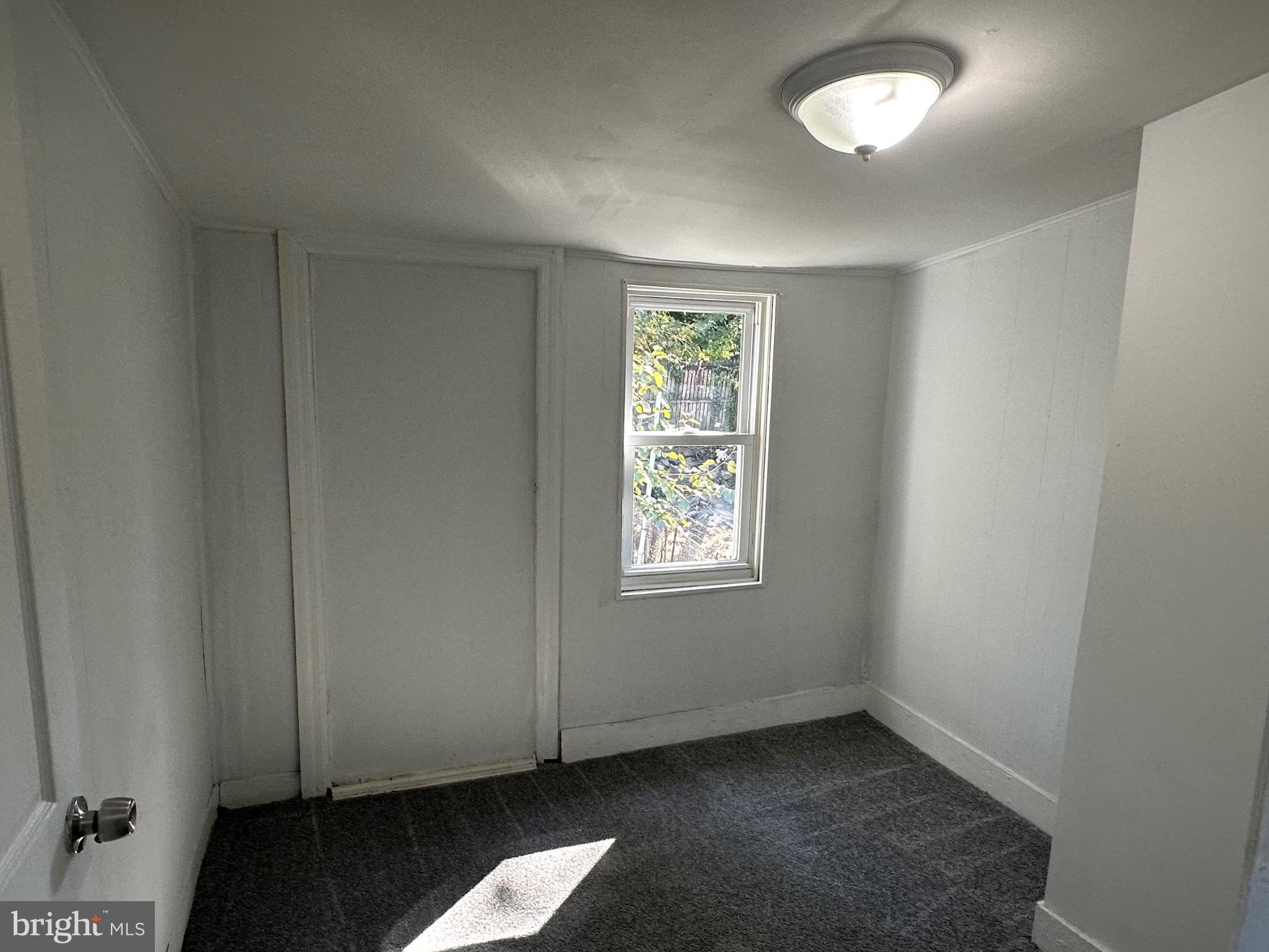 FRANKFORD - Residential