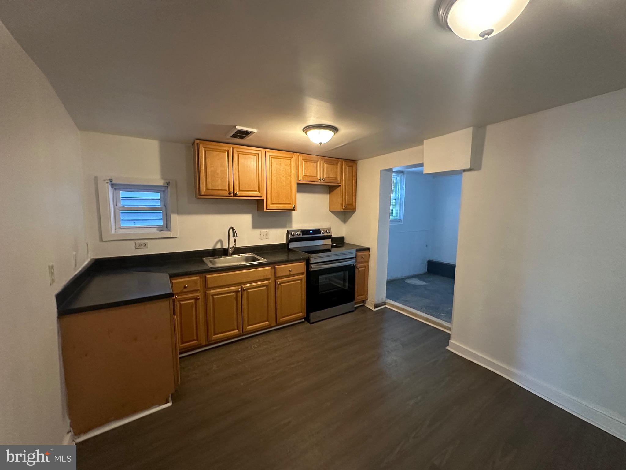 FRANKFORD - Residential