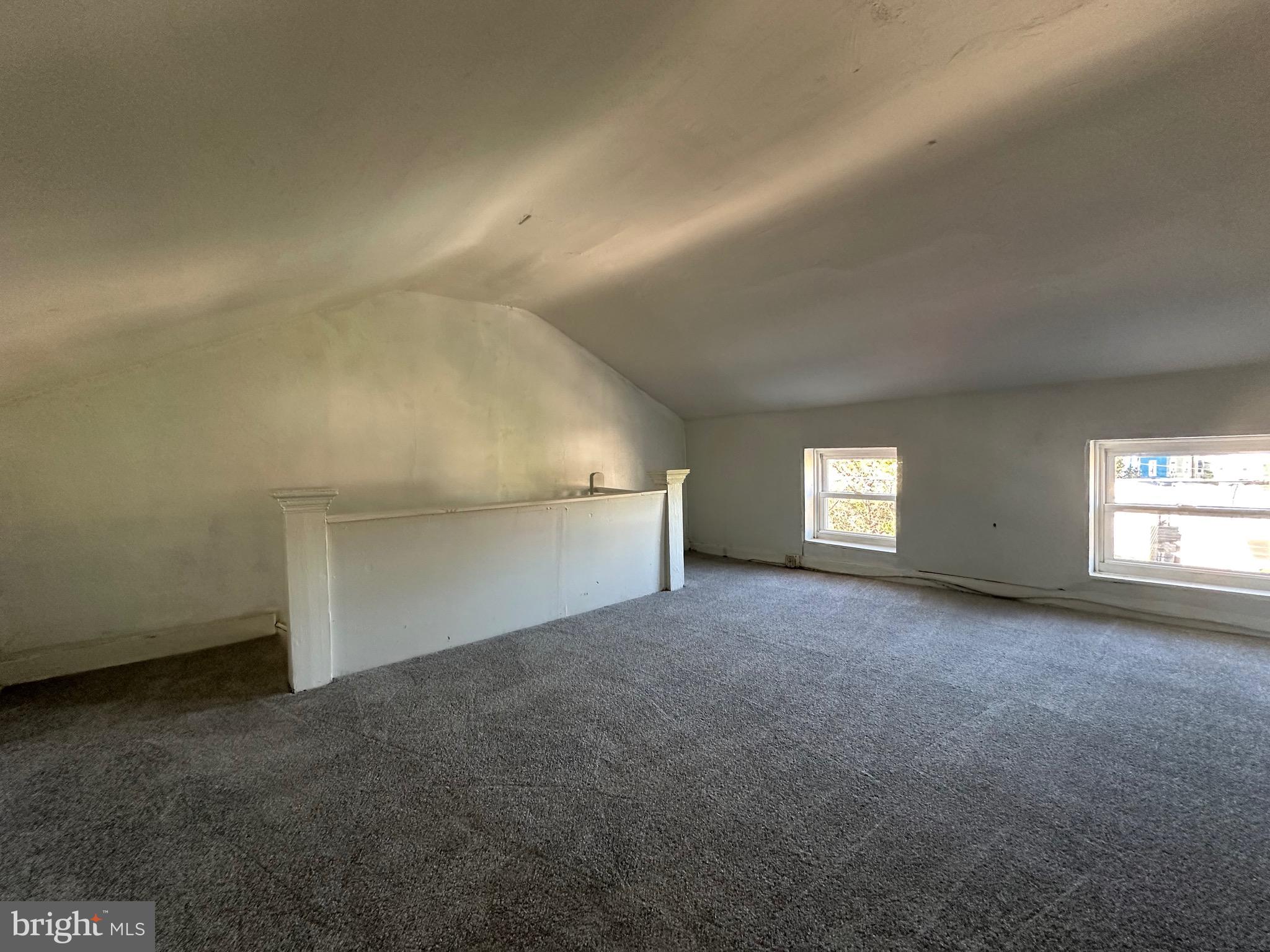 FRANKFORD - Residential