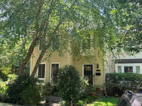 Photo of 2050 Chadds Ford Drive, RESTON, VA 20191 (MLS # VAFX2326994)