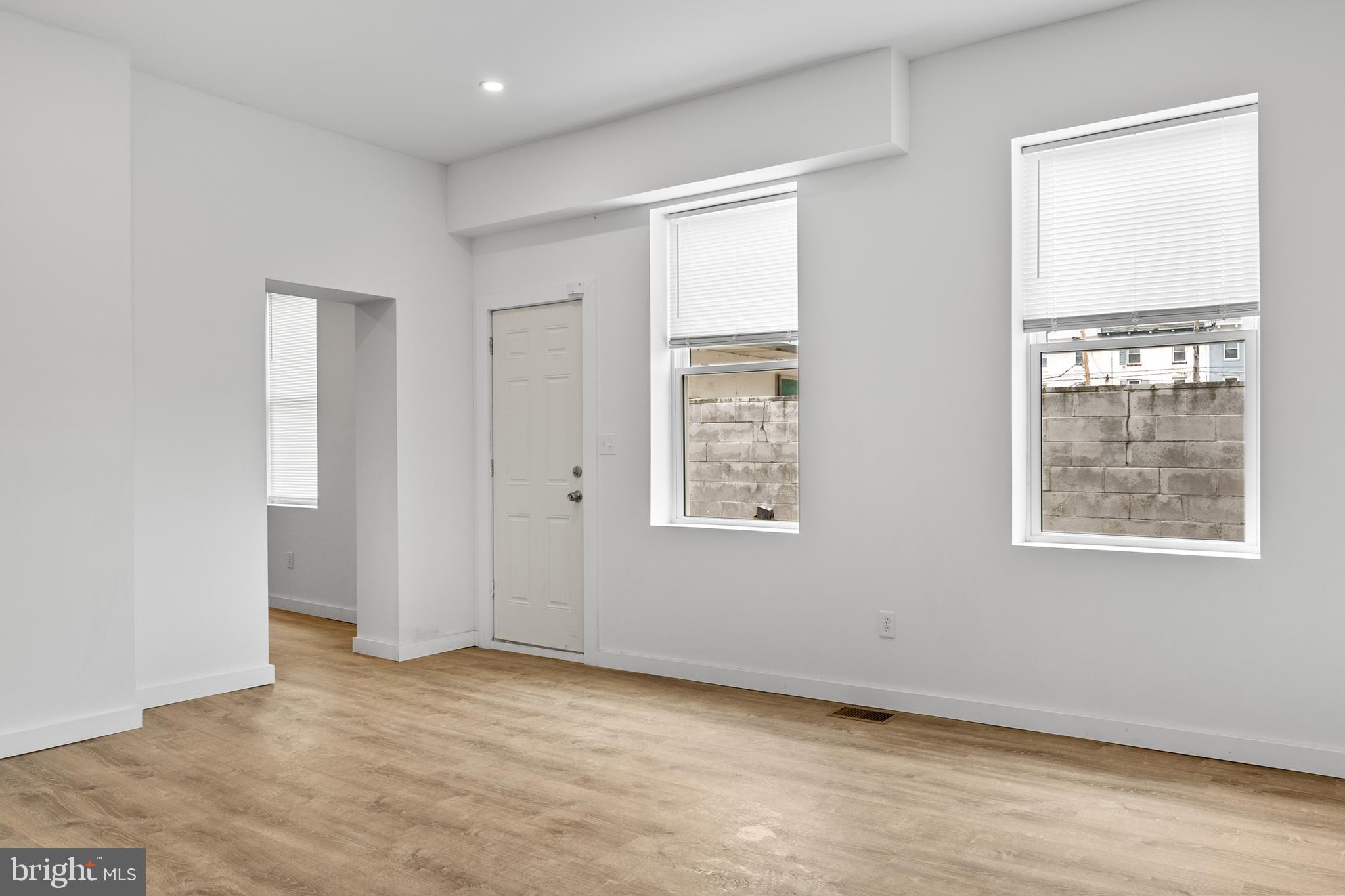 BRIDESBURG - Residential Lease