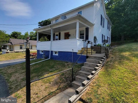 Photo of 615 Jade Avenue, ALTOONA, PA 16602 (MLS # PABR2016102)