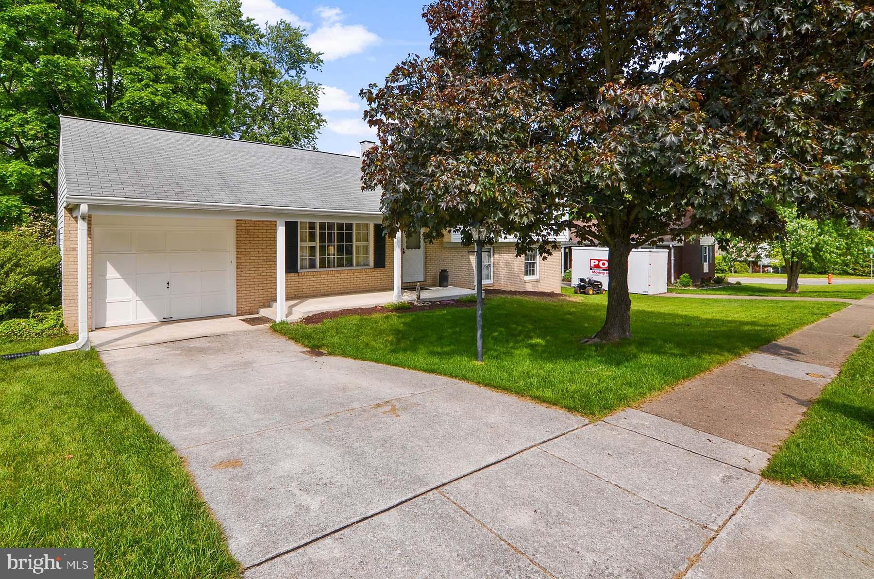 MIS-JAN ESTATES - Residential